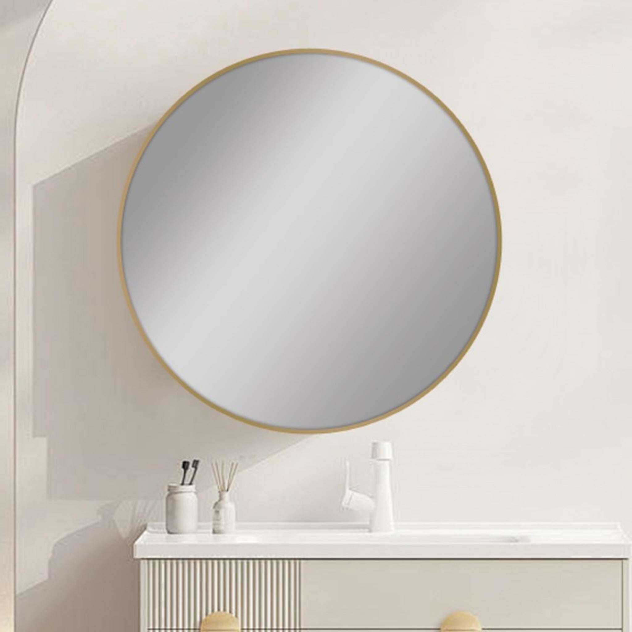 AQUAPERLA ROUND FRAMED CARYSIL MIRROR GOLD 800MM