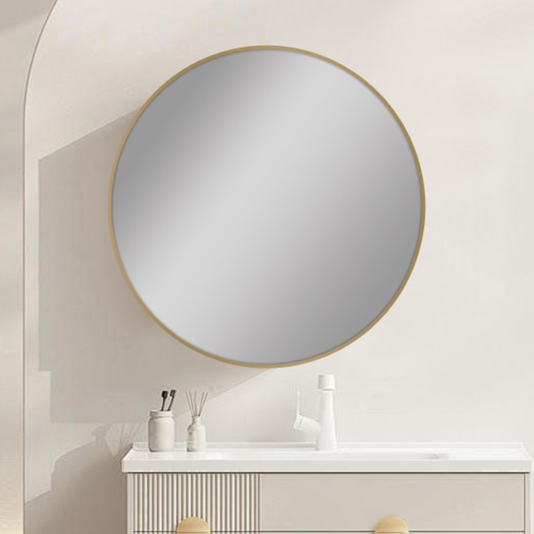 AQUAPERLA ROUND FRAMED CARYSIL MIRROR GOLD 600MM