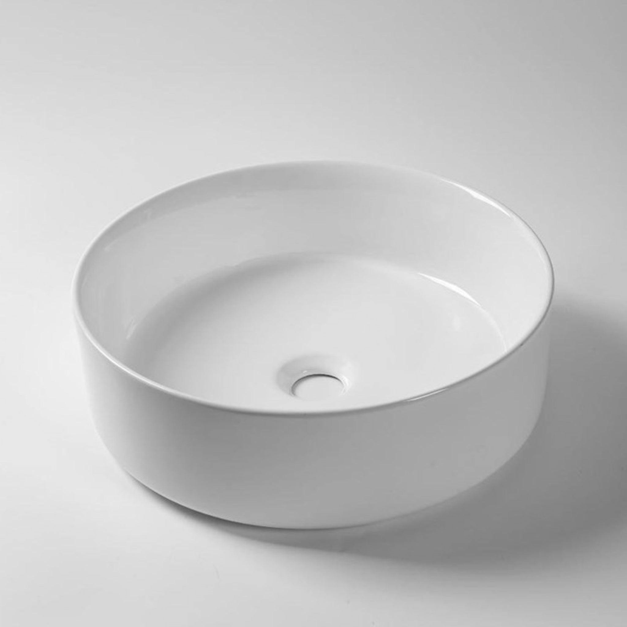 AQUAPERLA CERAMIC ROUND ABOVE COUNTER BASIN MATTE WHITE 450MM