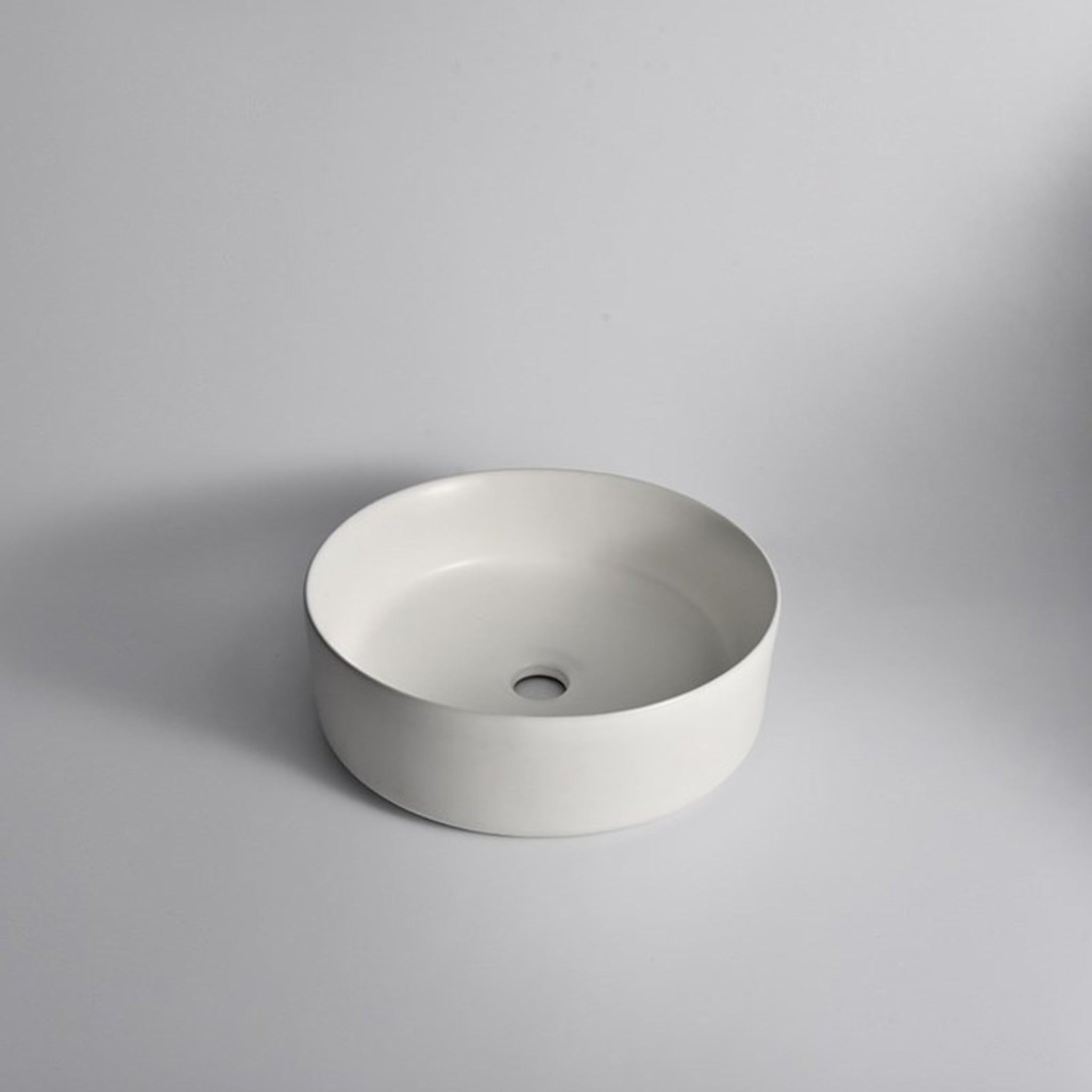 AQUAPERLA CERAMIC ROUND ABOVE COUNTER BASIN MATTE WHITE 360MM