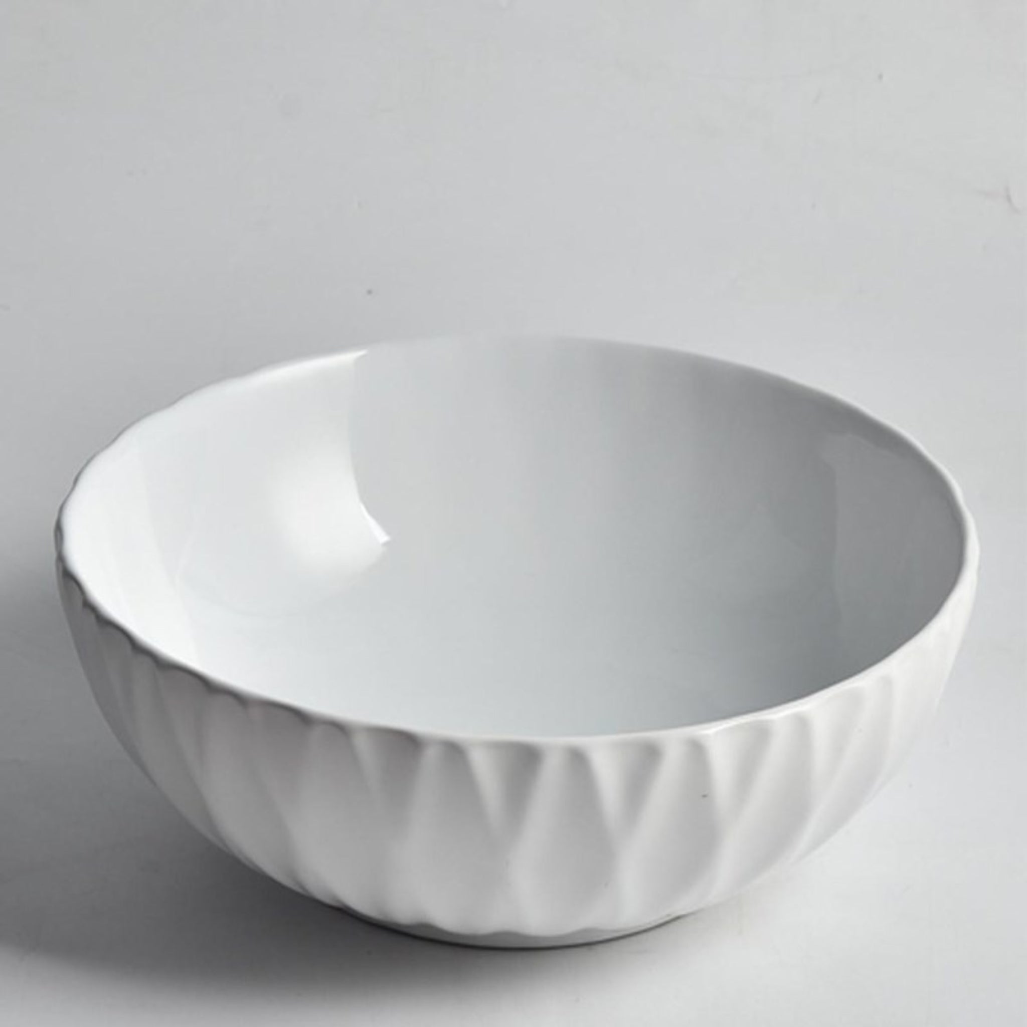 AQUAPERLA CERAMIC ROUND ABOVE COUNTER BASIN MATTE WHITE 395MM