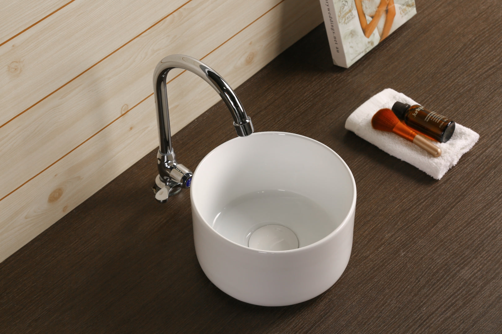 INFINITY CERAMIC BASIN ABOVE COUNTER ROUND GLOSS WHITE 220MM