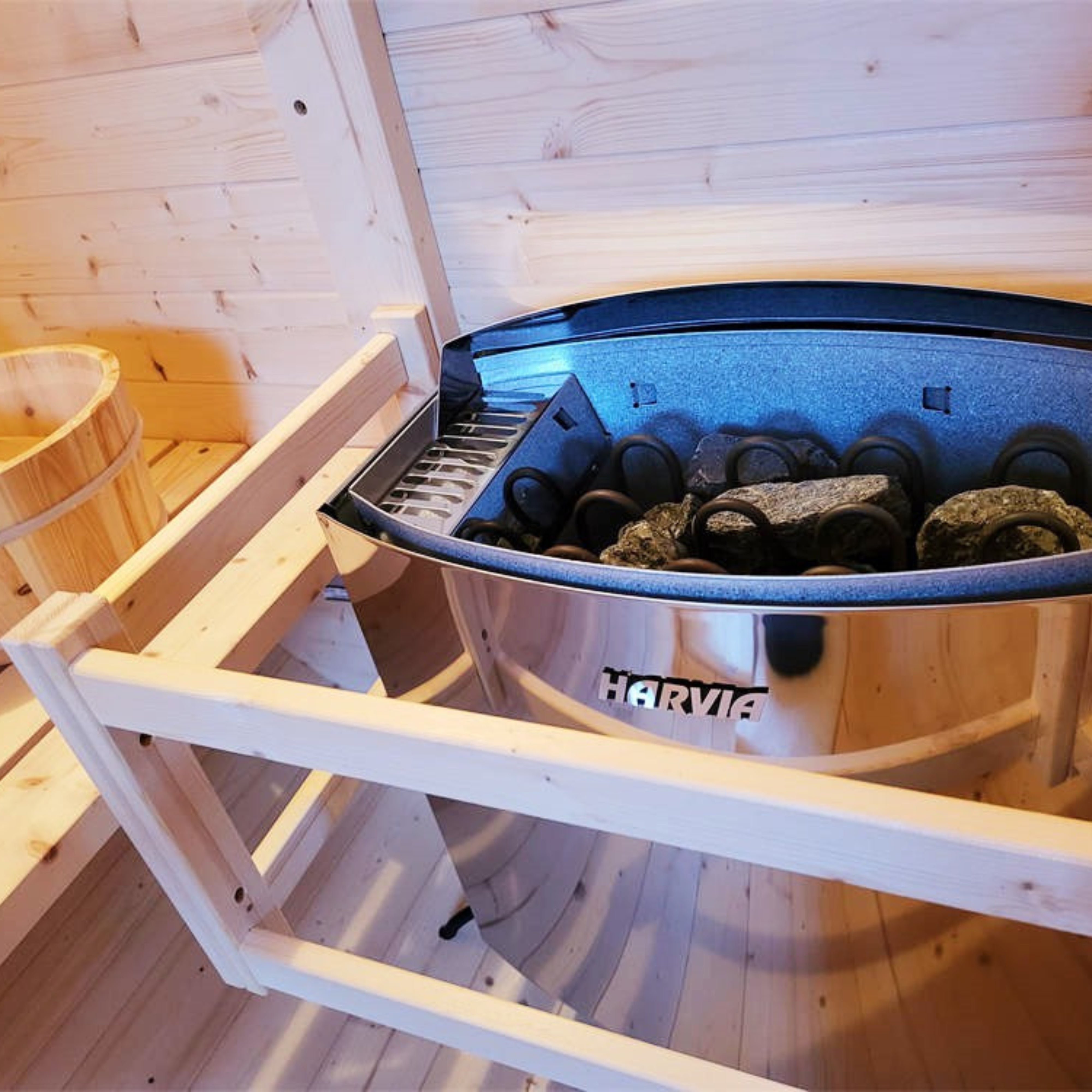 KYLIN 6 PERSON OUTDOOR BARREL SAUNA