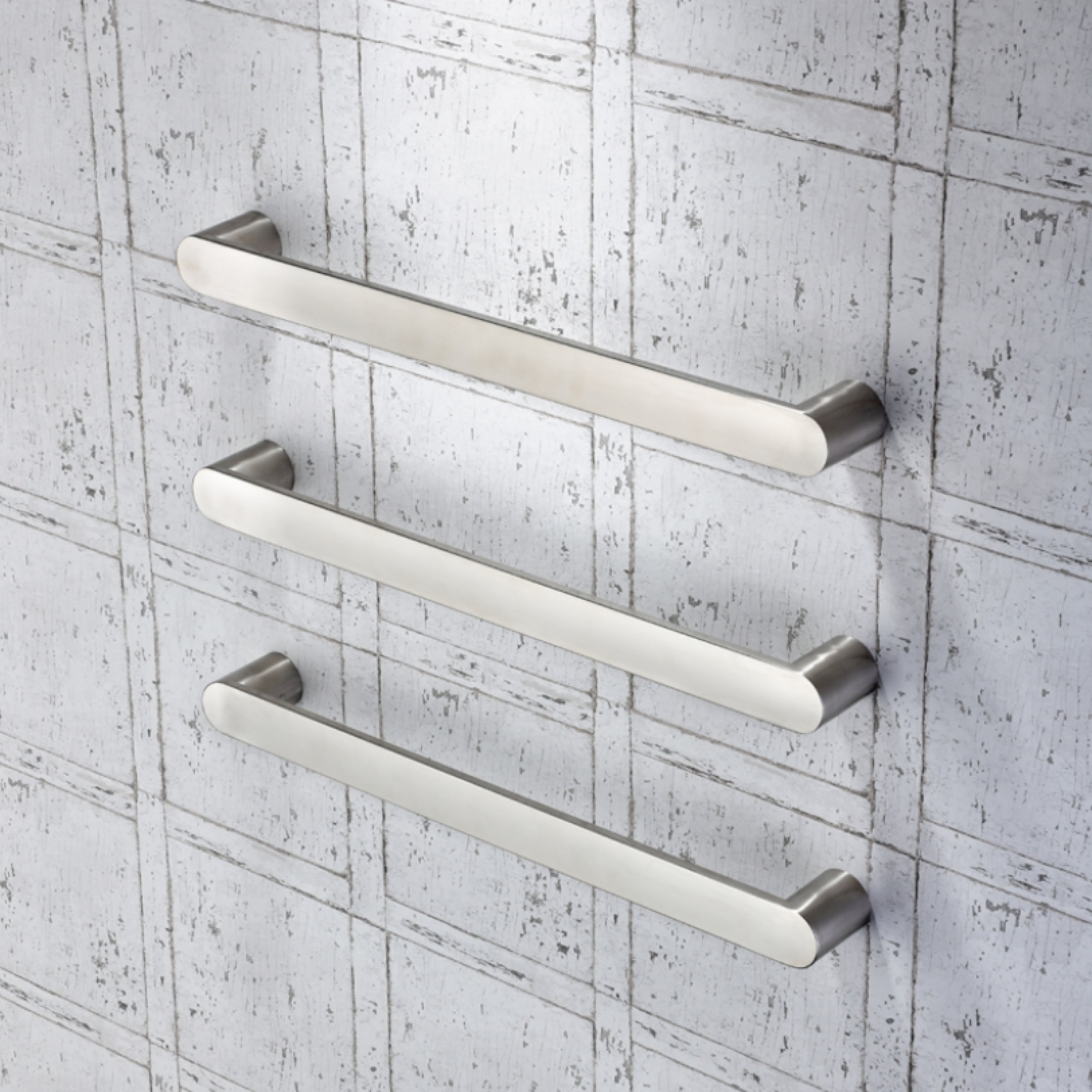 HEIRLOOM STRATA ANNEX HEATED SINGLE TOWEL RAIL BRUSHED NICKEL 632MM