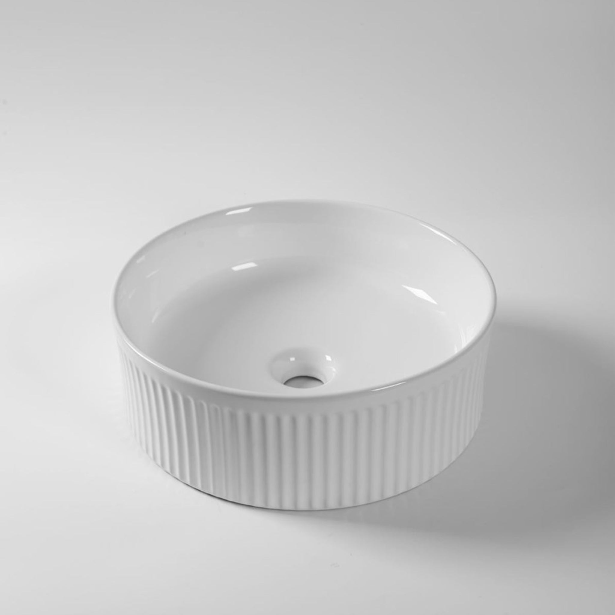 AQUAPERLA CERAMIC FLUTED ROUND ABOVE COUNTER BASIN GLOSS WHITE 370MM