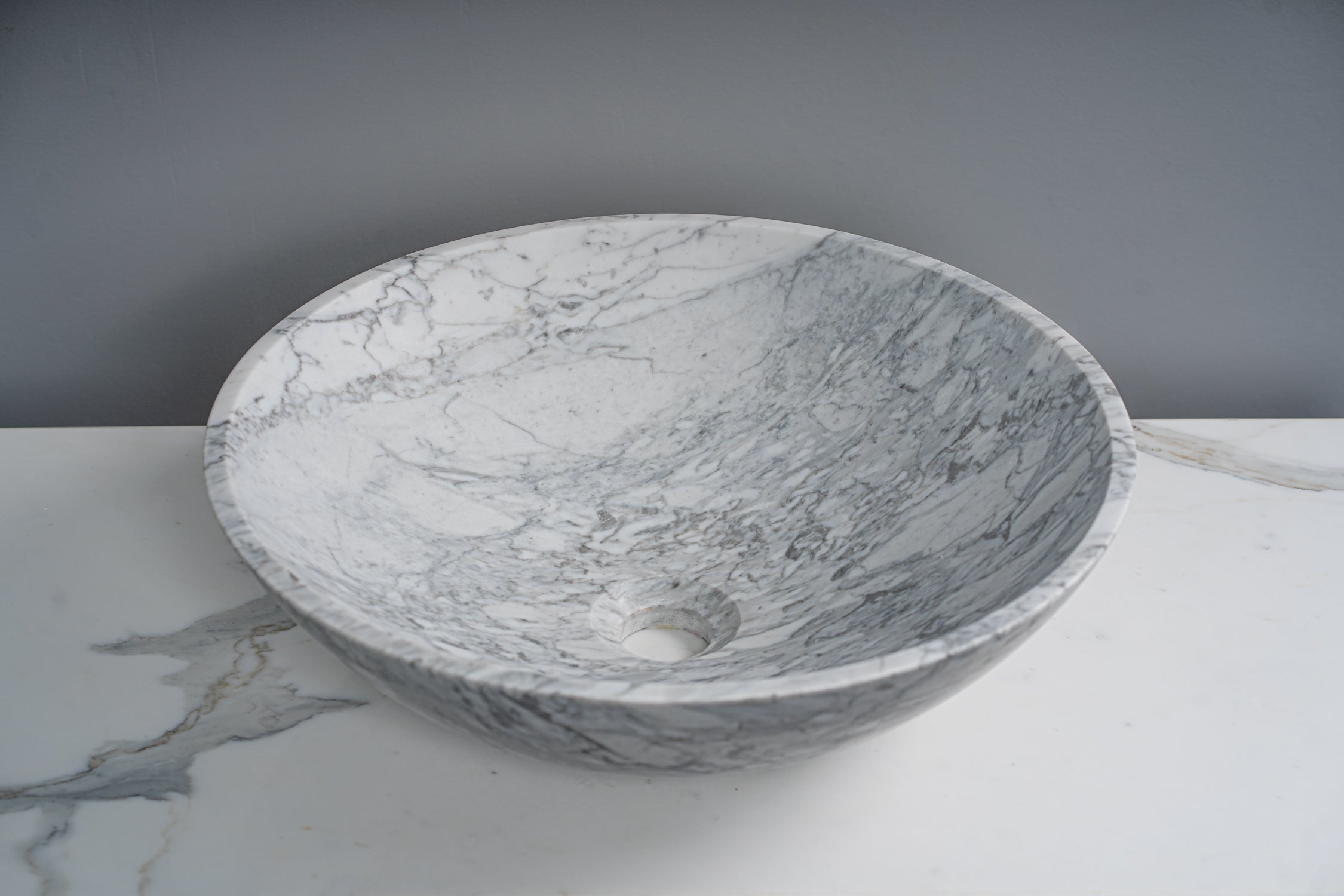 GALLARIA ABELLO ROUND ABOVE COUNTER STONE BASIN VENATO CARRARA 430MM