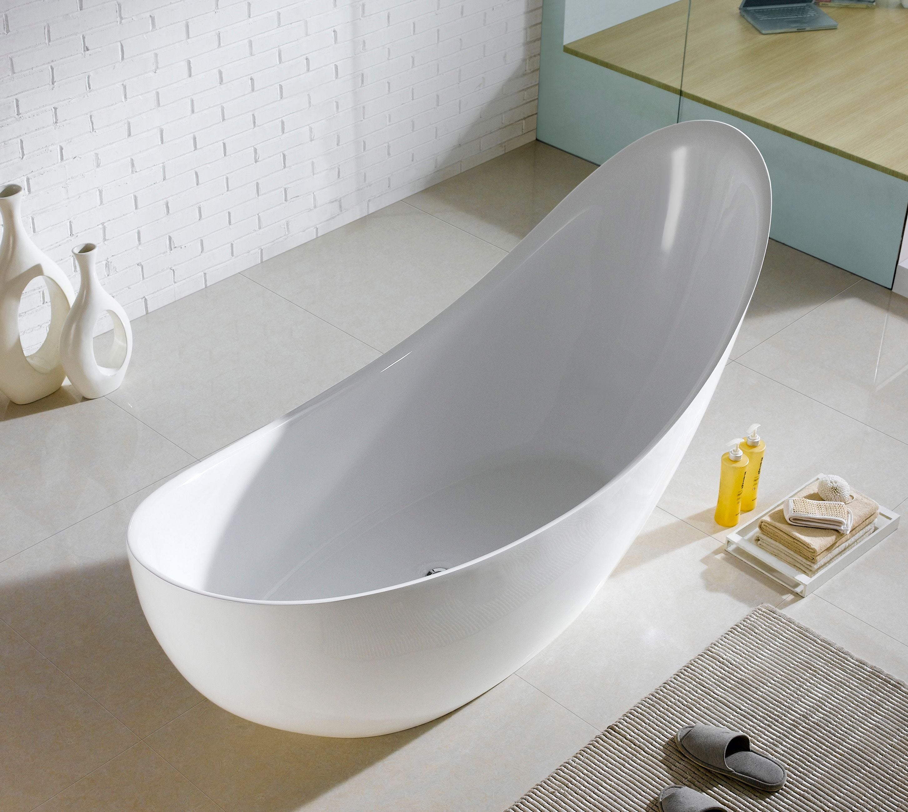 POSEIDON POSH FREE STANDING BATHTUB GLOSS WHITE WITH OVERFLOW (AVAILABLE IN 1500MM AND 1680MM)